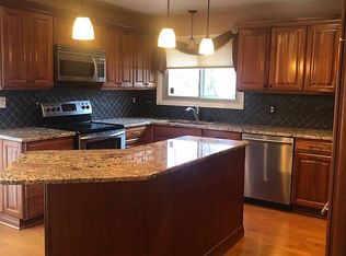 5791 Burnham Rd, Bloomfield Hills, MI 48302