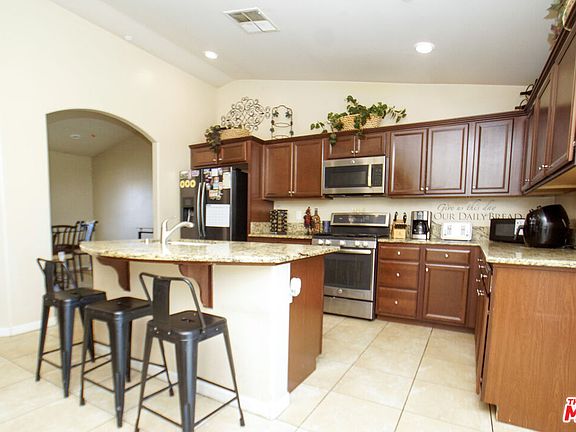 5th image of 6014 Samuelson St