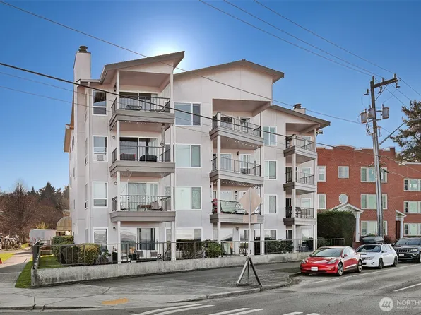 2440 Alki Avenue SW, Seattle, WA 98116