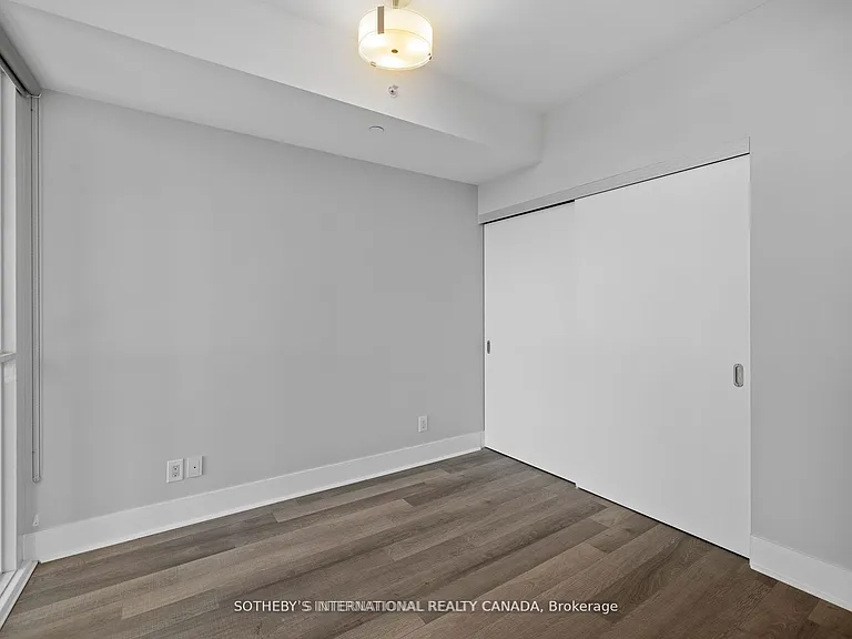 32 Davenport Rd #1508 — Photo 12