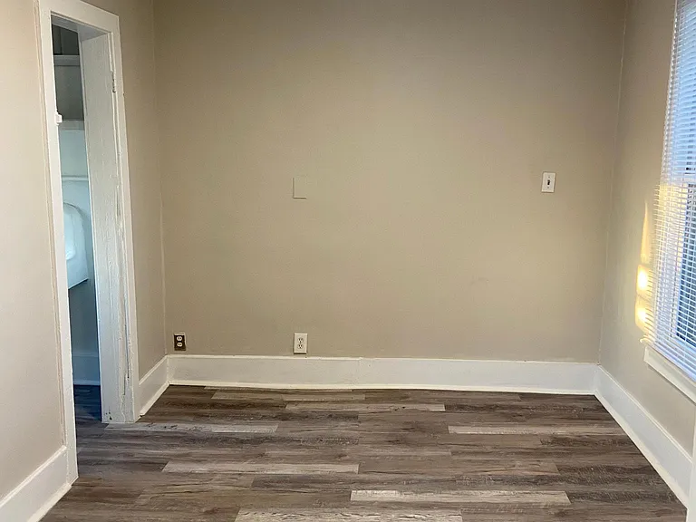 933 Calumet St #3 — Photo 5