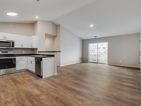 4th image of 14672 Finale Ave N #44-5