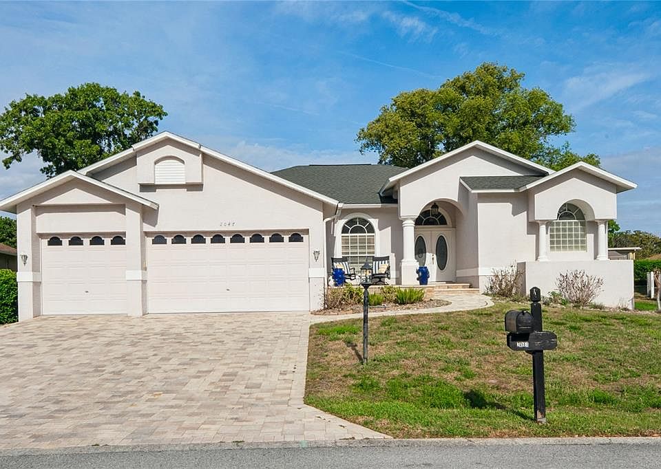 1st image of 2047 Overbrook Ln