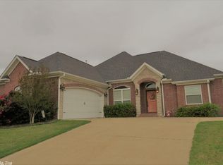 6139 Remington Dr, Bryant, AR 72022