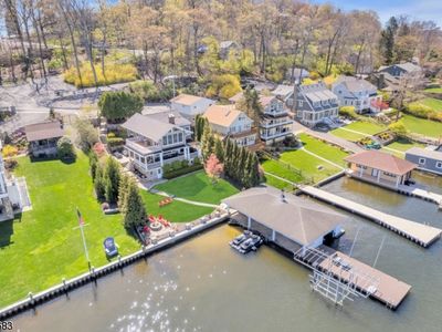 345 Lakeside Blvd, Hopatcong, NJ, 07843