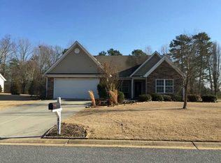 8810 Penbrooke Ct, Cumming, GA 30028