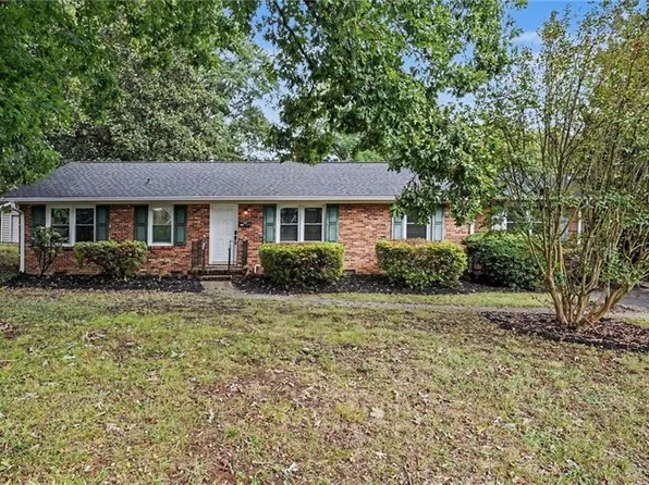 3768 Vandalia Dr, Winston Salem, NC 27104