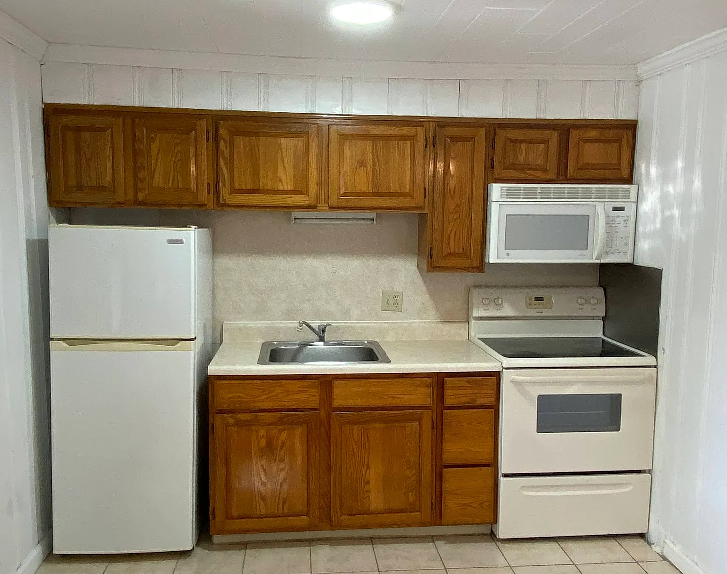 Chestnut Grove Village 17, 18, 19 — Photo 2