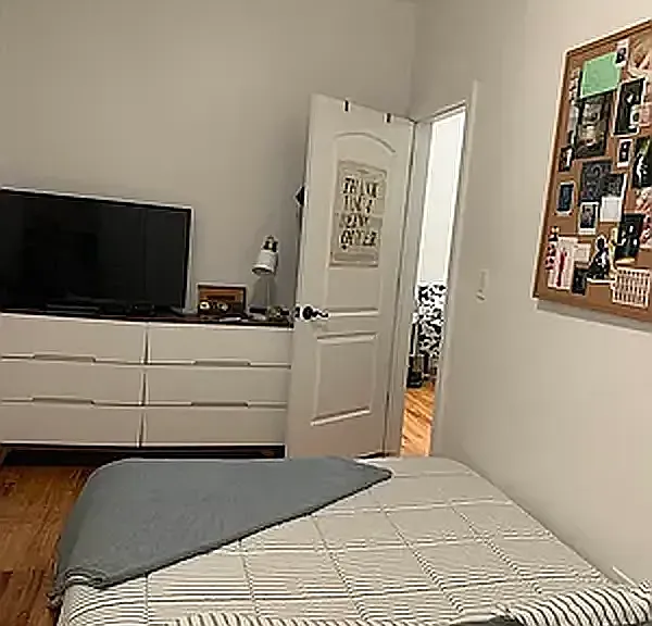 215 33rd St #23R — Photo 8