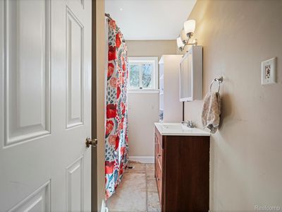1901 Tamm Ave, Rochester Hills, MI, 48309