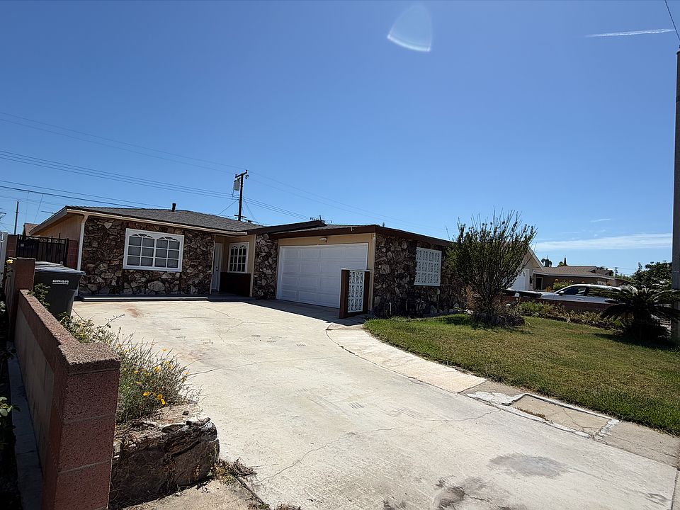 1st image of 12132 187th St