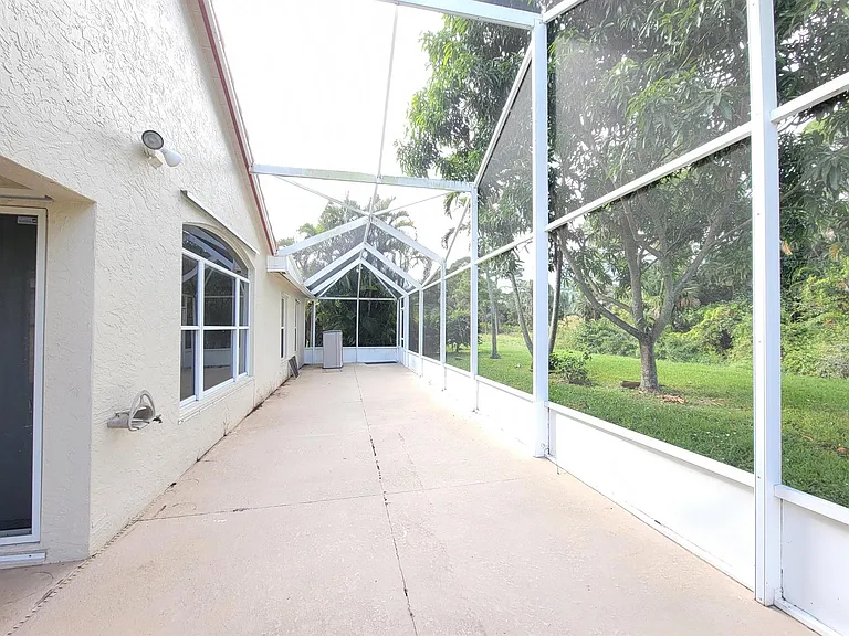 3041 Casa Rio Ct — Photo 20