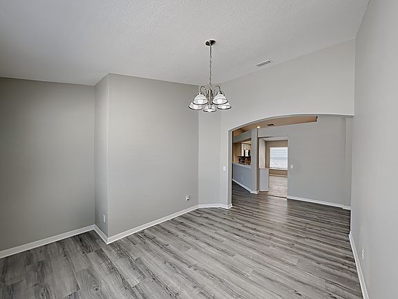4th image of 3234 Prairie Iris Dr