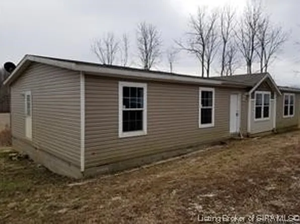 808 S Milltown Road, Milltown, IN 47145