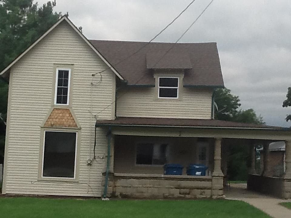 1st image of 103 S Michigan St