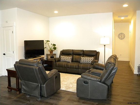5th image of 2336 Mountain River Dr