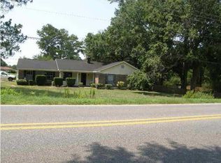 2450 Meadowview Dr, Mobile, AL 36695