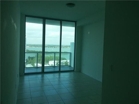 4th image of 7928 East Dr APT 1402