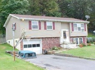 15 Park Rd, Brookville, PA 15825