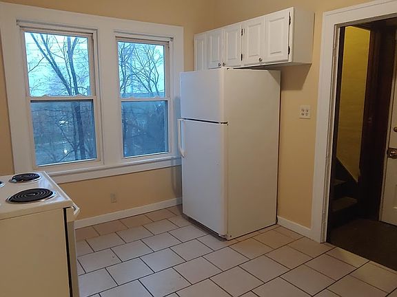 5th image of 1425-27 N 47th St #1425