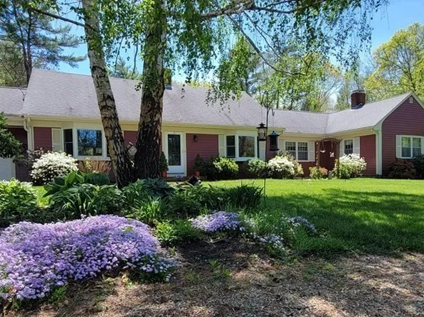 24 Stetson St, Lakeville, MA 02347