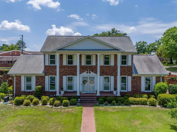 100 Michelle Dr, West Columbia, SC 29169