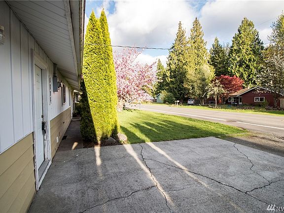 4th image of 4804 22nd Ave SE