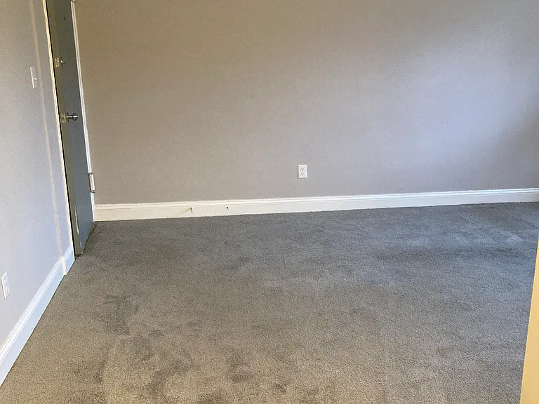 2305 Farrington Ave #303 — Photo 3