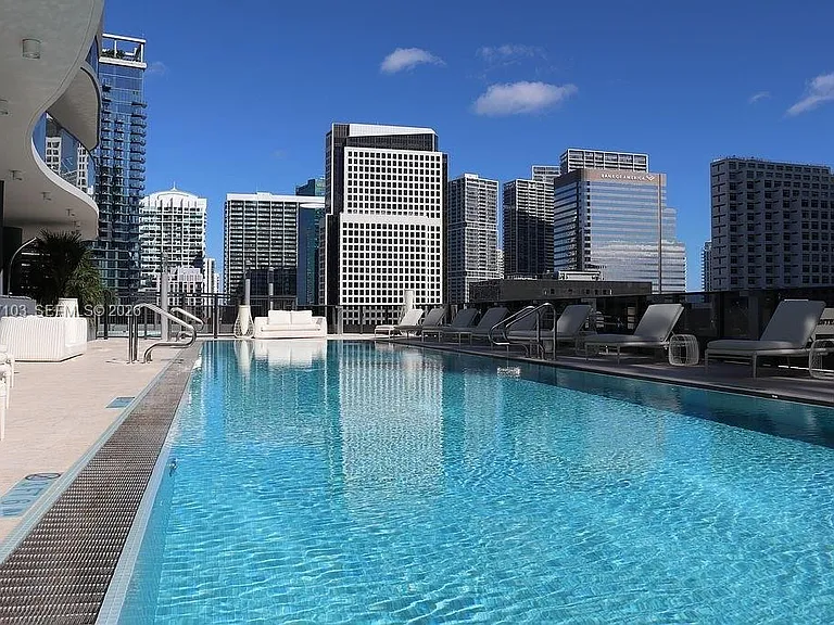 1000 Brickell Plz #2214 — Photo 15