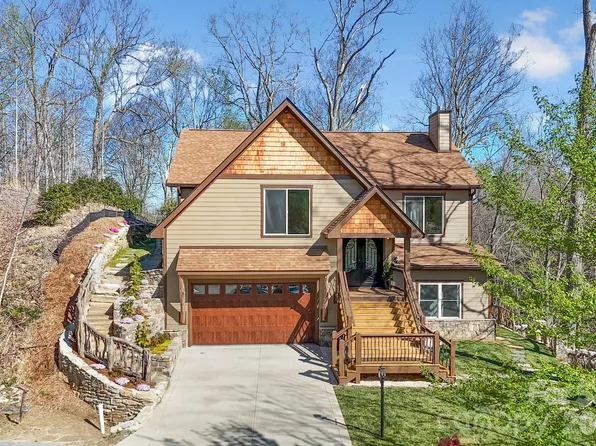 162 Preserve Ct, Hendersonville, NC 28791