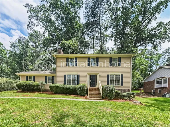 3626 Woodberry Dr, Duluth, GA 30096