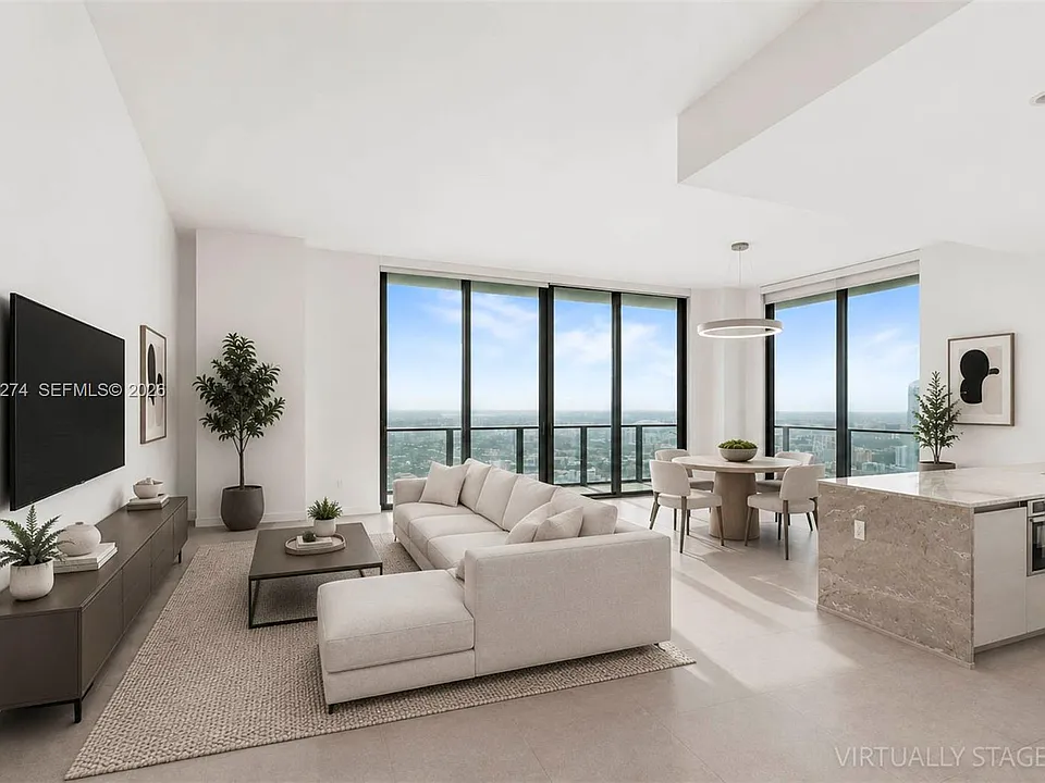 1300 S Miami Ave #Penthouse 4910