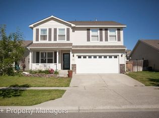 7462 N Bedford Ln, Coeur D Alene, ID 83815