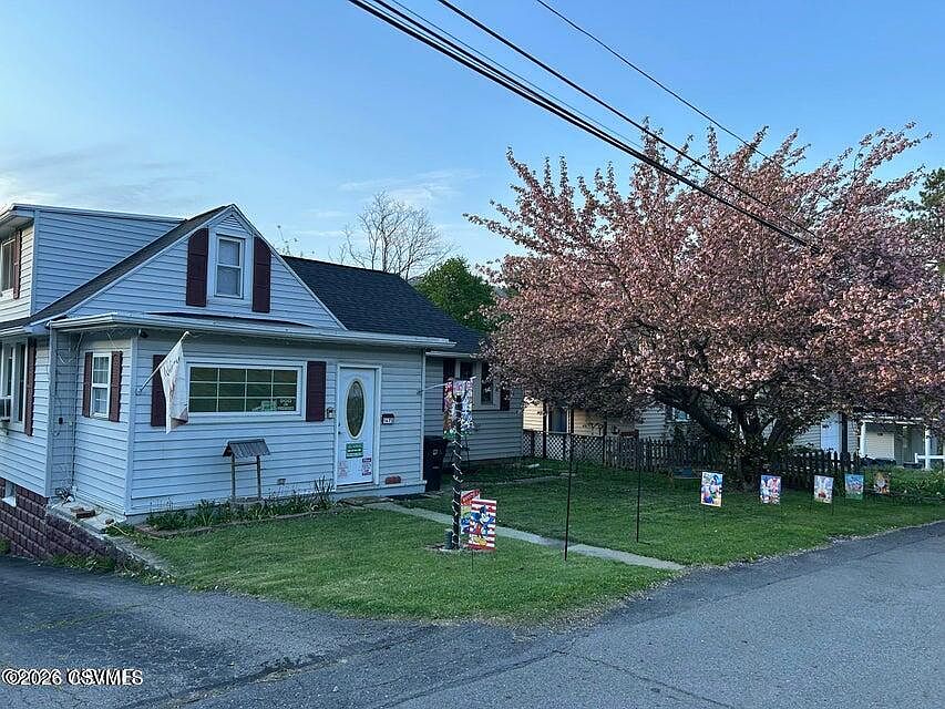 1st image of 1473 Trevorton Rd