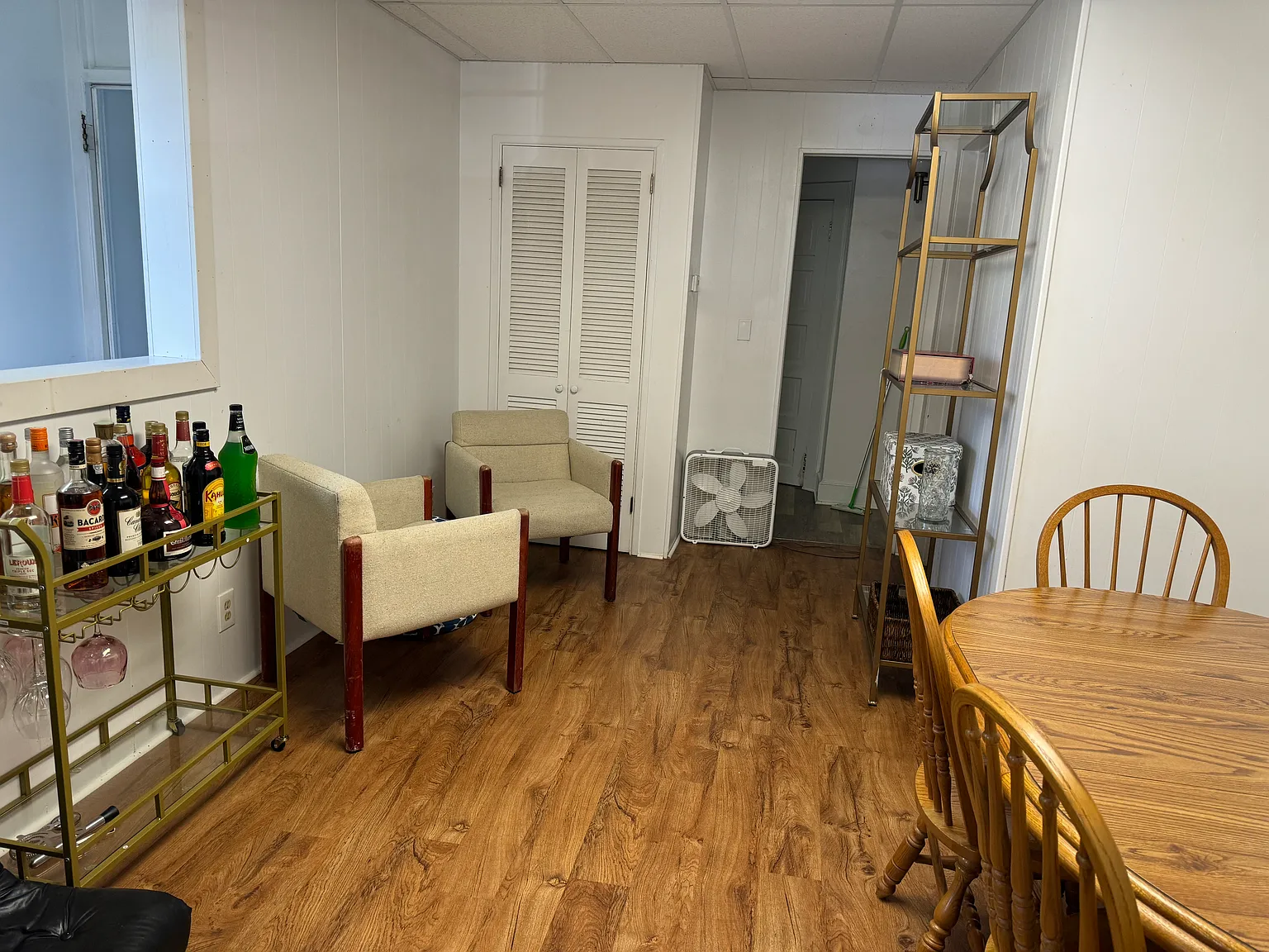 4 bed, 1702 sqft, $3,000 — Photo 2