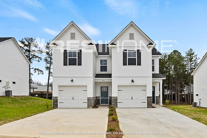 106 Copperleaf Ln — Photo 1