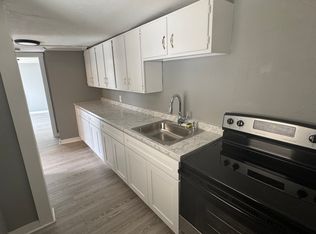 58 Negus St #B, Webster, MA 01570