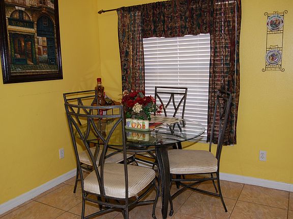 Breakfast Nook