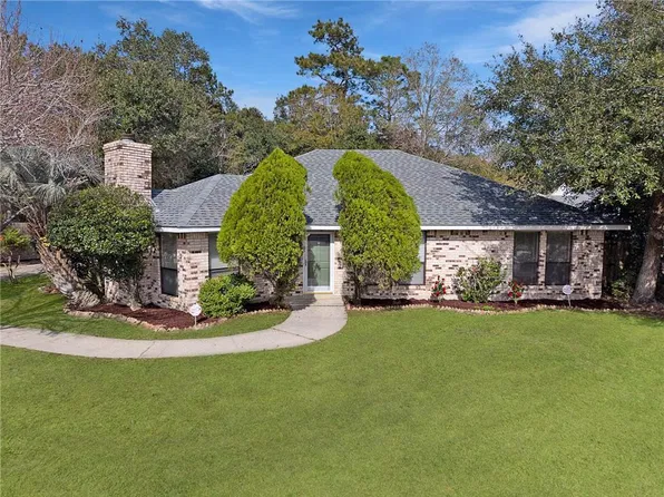 102 Lake D Este Dr, Slidell, LA 70461