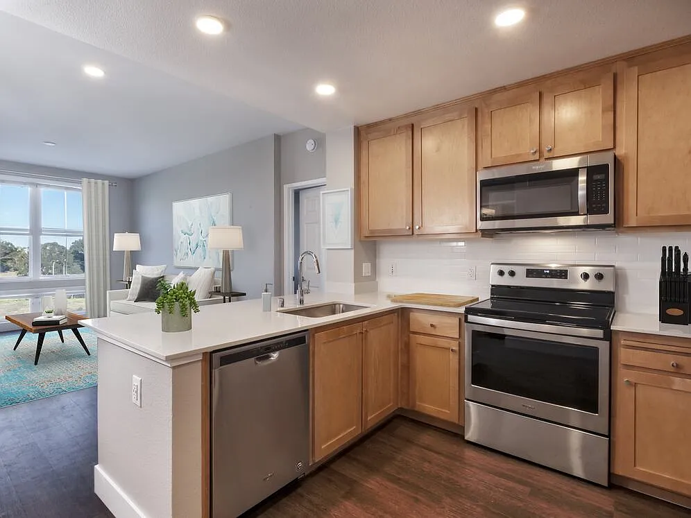 Avalon San Bruno — Photo 3