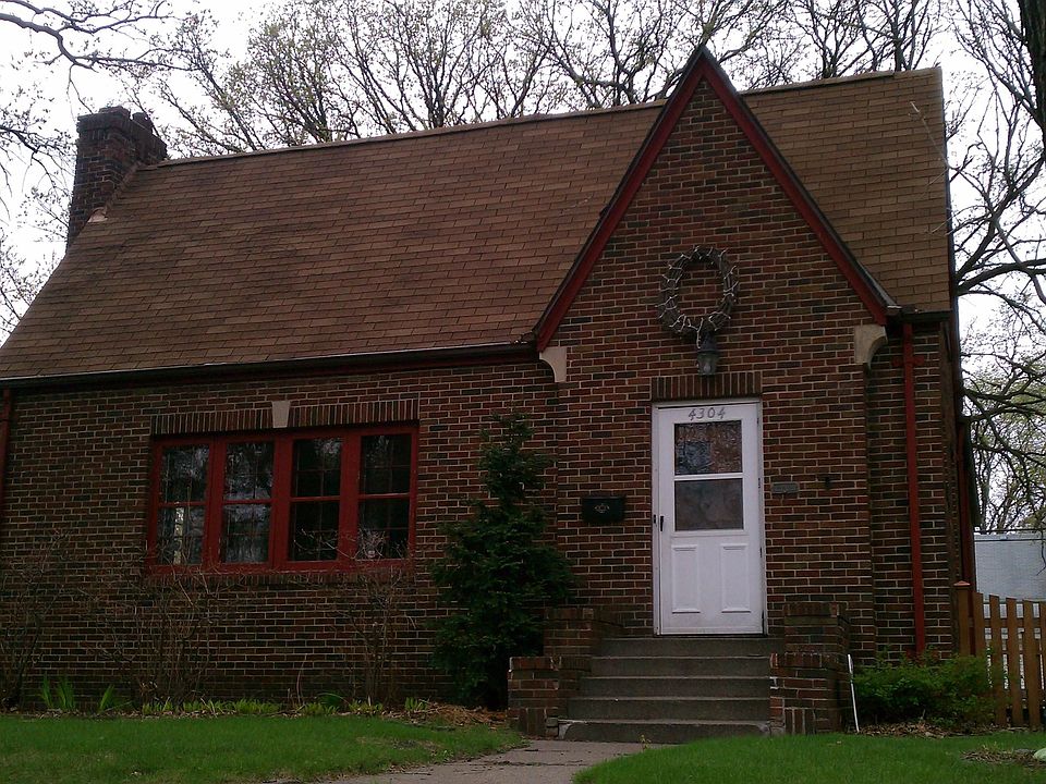 1st image of 4304 16th Ave S
