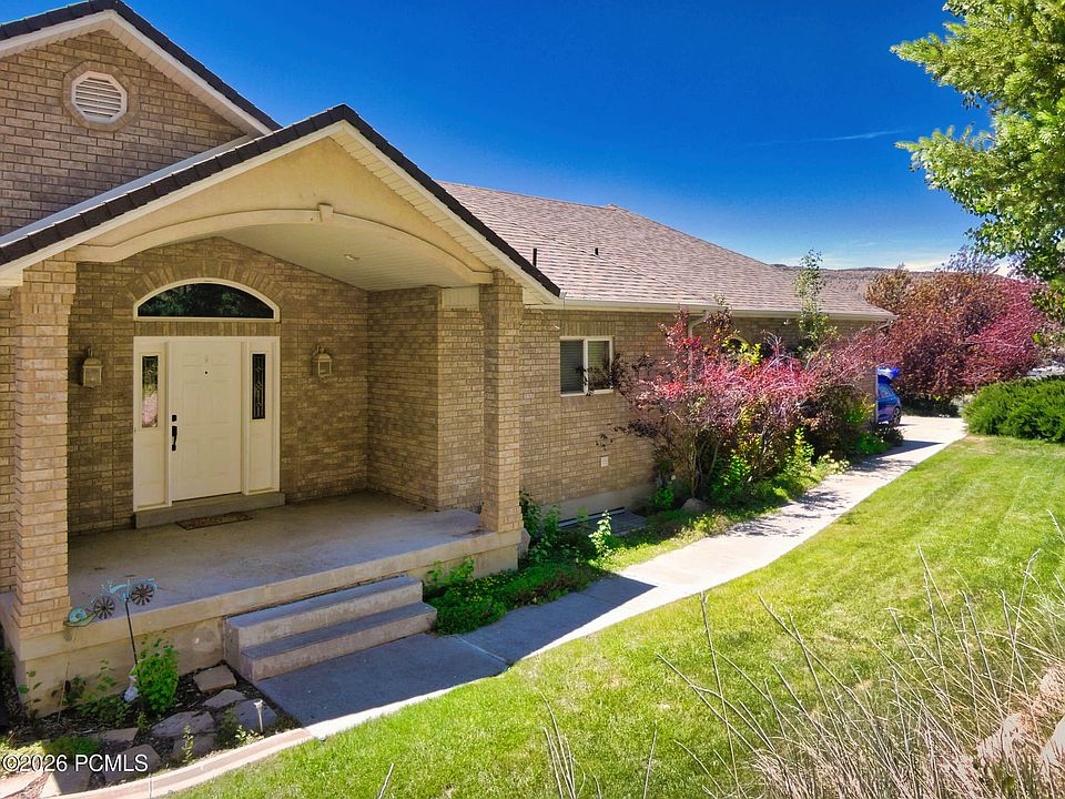 1st image of 70 Sagewood Way