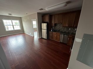 (Undisclosed Address), West New York, NJ 07093