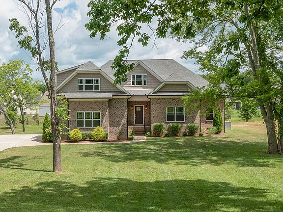 2nd image of 368 Nichols Ln