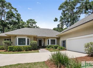 2 Dunsmuir Ln, Savannah, GA 31411