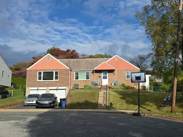 36 Hillside Rd, Broomall, PA 19008