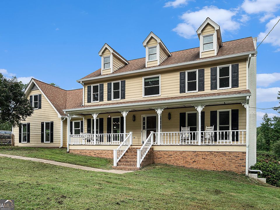 1st image of 4390 Inns Brook Dr