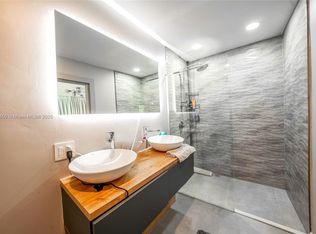 1221 W Camino Real, Boca Raton, FL 33486