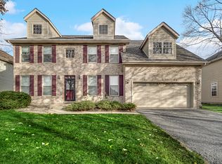 10259 Sutton Pl, Munster, IN 46321