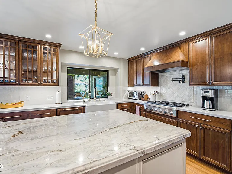 290 Saint Katherine La Canada — Photo 11